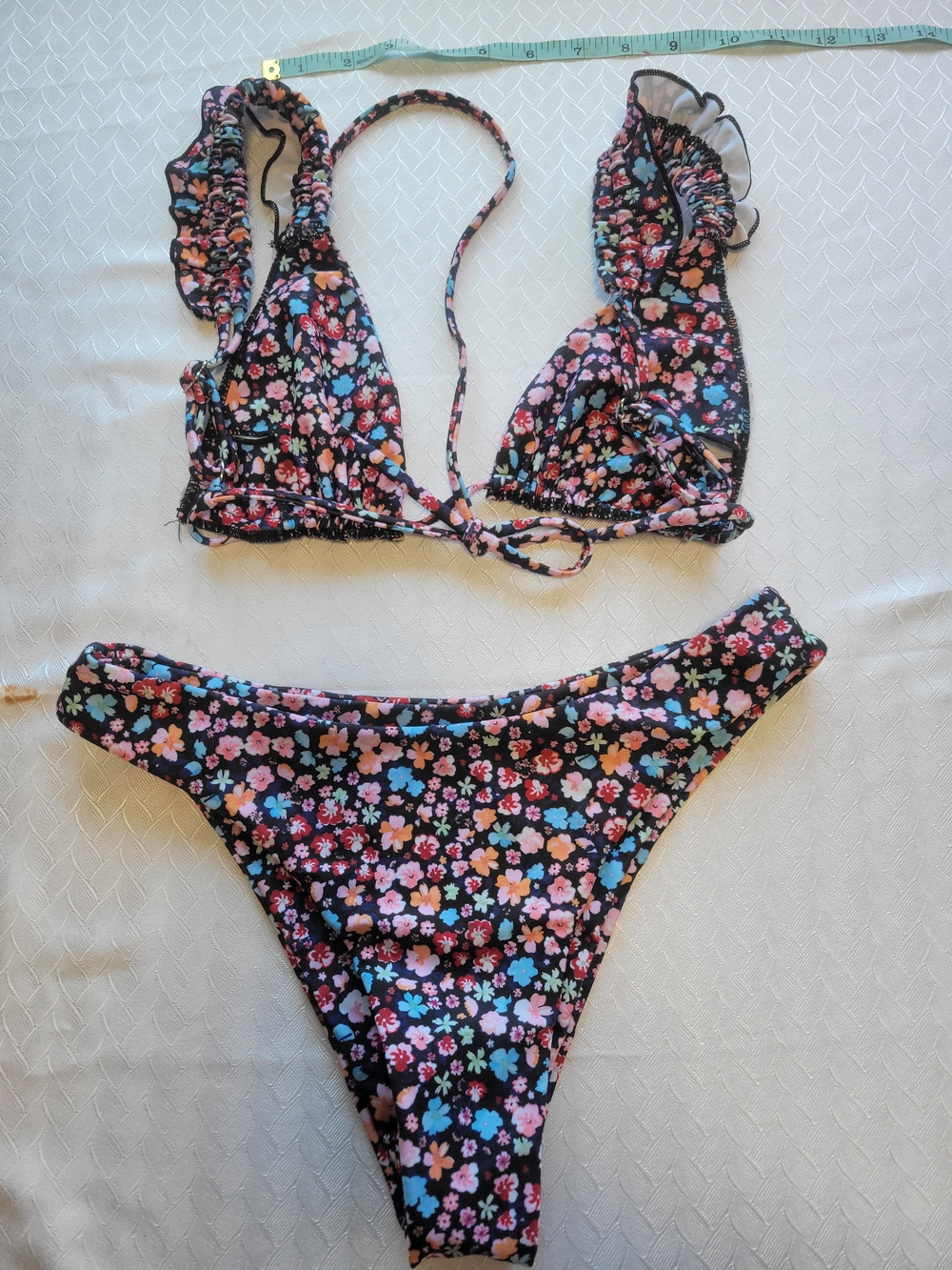 SHEIN Black Floral Ruffle Triangle Bikini Set - Picture 5 of 10